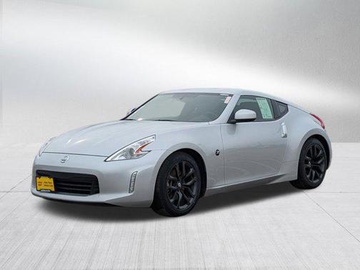 2017 Nissan 370Z Base