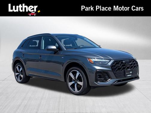 Daytona Gray Pearl Effect 2023 Audi Q5 45 S line Prestige