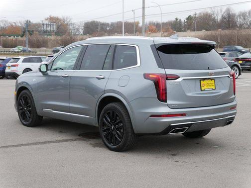 2023 Cadillac XT6 Premium Luxury AWD