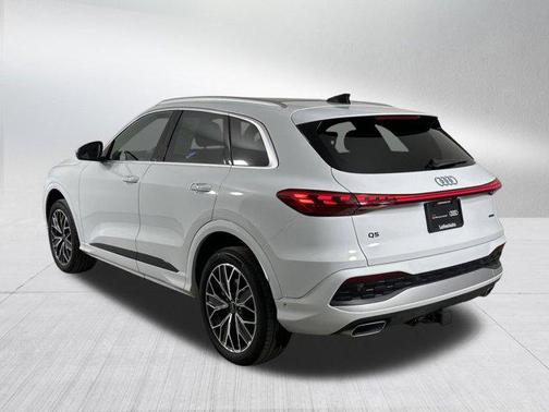 2025 Audi Q5 Premium Plus TFSI quattro S tronic