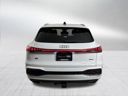 2025 Audi Q5 Premium Plus TFSI quattro S tronic