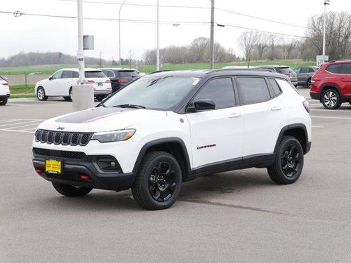 2023 Jeep Compass Trailhawk