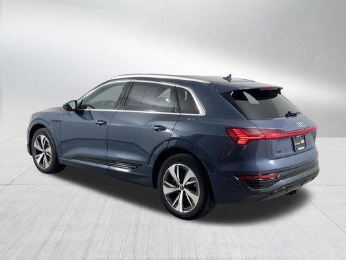 Plasma Blue Metallic 2024 Audi Q8 e-tron Prestige