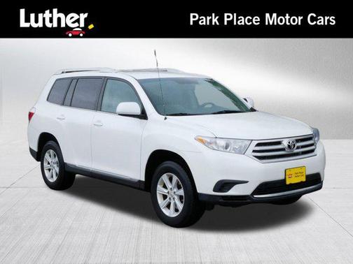 2011 Toyota Highlander SE