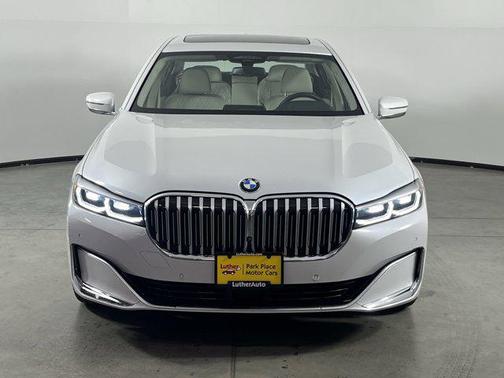 2022 BMW 750 i xDrive