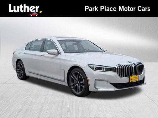 2022 BMW 750 i xDrive