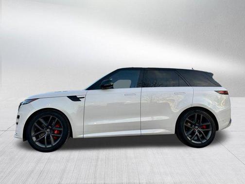 2024 Land Rover Range Rover Sport SE