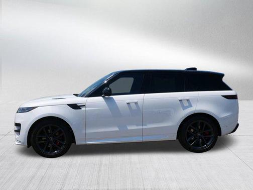 2024 Land Rover Range Rover Sport SE