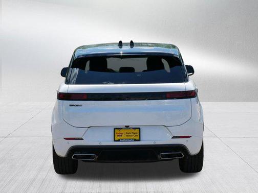2024 Land Rover Range Rover Sport SE