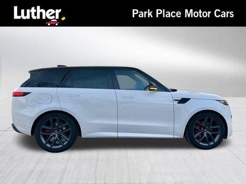2024 Land Rover Range Rover Sport SE
