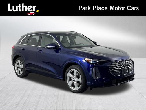 Navarra Blue Metallic 2025 Audi Q5 Prestige TFSI quattro S tronic