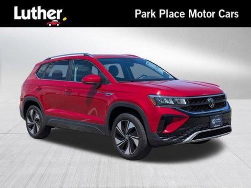 Kings Red Metallic 2024 Volkswagen Taos 1.5T SE