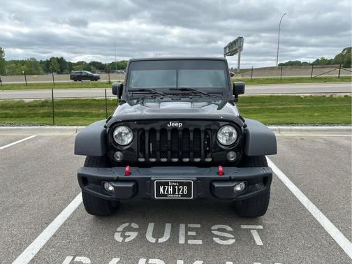 Black Clearcoat 2017 Jeep Wrangler Unlimited Rubicon