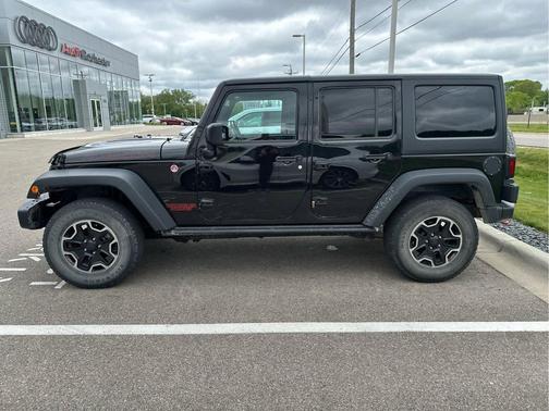 Black Clearcoat 2017 Jeep Wrangler Unlimited Rubicon