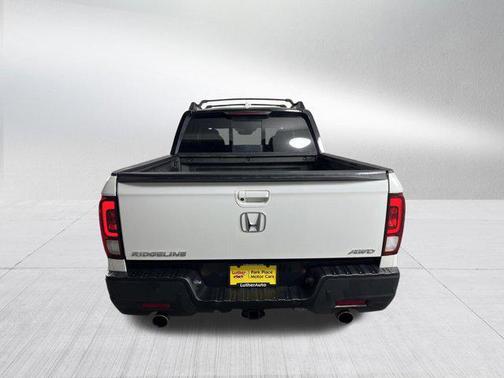 2022 Honda Ridgeline Black