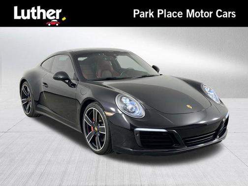 2018 Porsche 911 Carrera 4S