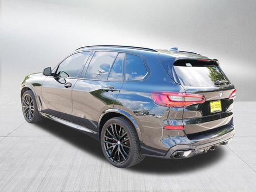 Black Sapphire Metallic 2022 BMW X5 xDrive40i