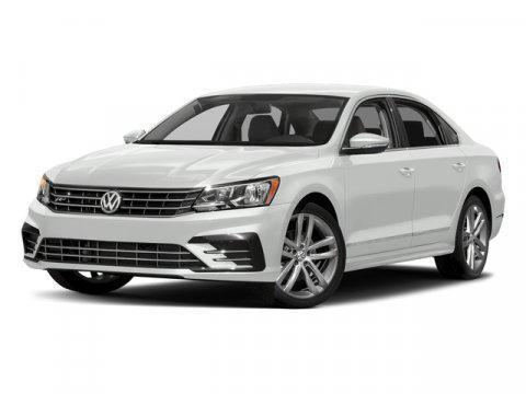 2017 Volkswagen Passat 1.8T R-Line w/Comfort