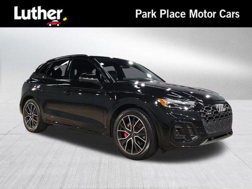 Mythos Black Metallic 2024 Audi SQ5 3.0T Prestige