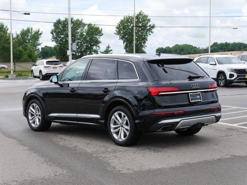 2025 Audi Q7 55 Prestige
