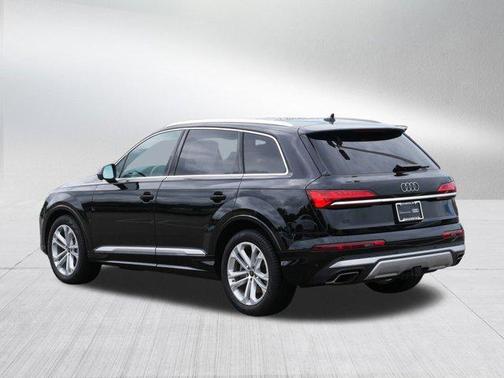 2025 Audi Q7 55 Prestige