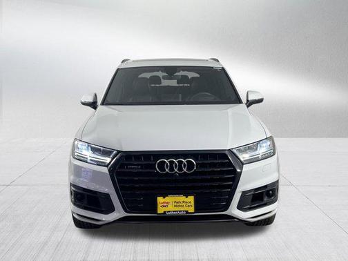 Glacier White Metallic 2019 Audi Q7 55 Prestige
