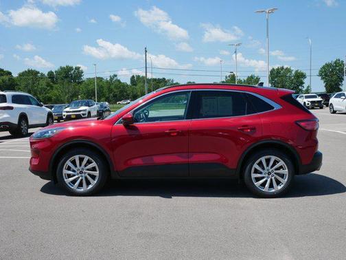 2021 Ford Escape Titanium