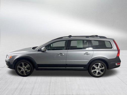 2012 Volvo XC70 T6 Platinum