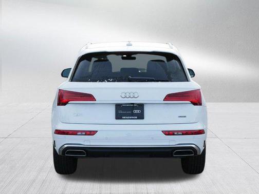 2024 Audi Q5 45 S line Premium