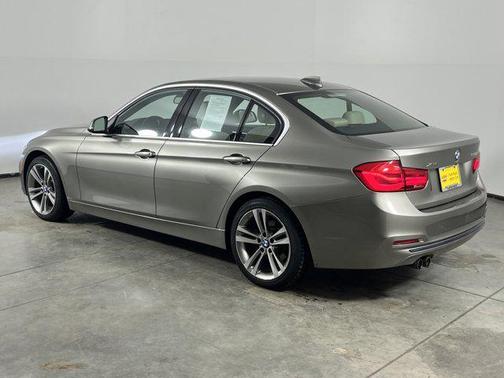 2018 BMW 330 xDrive