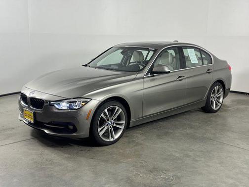 2018 BMW 330 xDrive