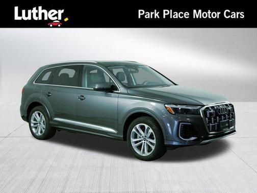 2025 Audi Q7 55 Premium Plus