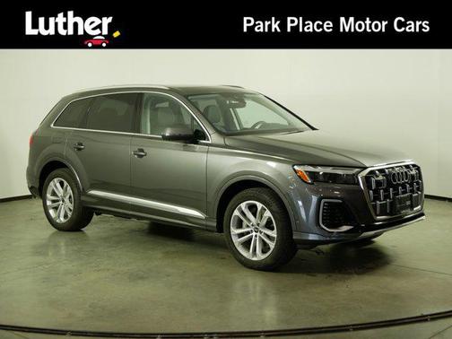 2025 Audi Q7 55 Premium Plus