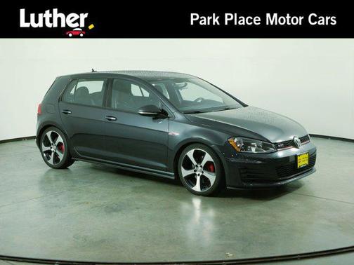 2017 Volkswagen Golf GTI 2.0T S 4-Door