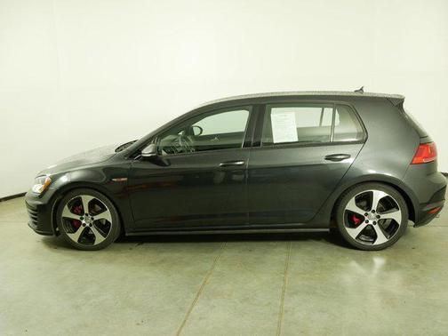2017 Volkswagen Golf GTI 2.0T S 4-Door