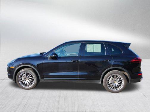 2016 Porsche Cayenne S