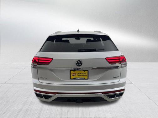 2023 Volkswagen Atlas Cross Sport 3.6L V6 SEL Premium R-Line