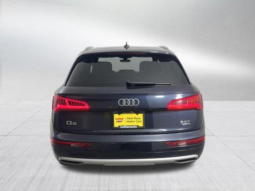 2018 Audi Q5 2.0T Prestige