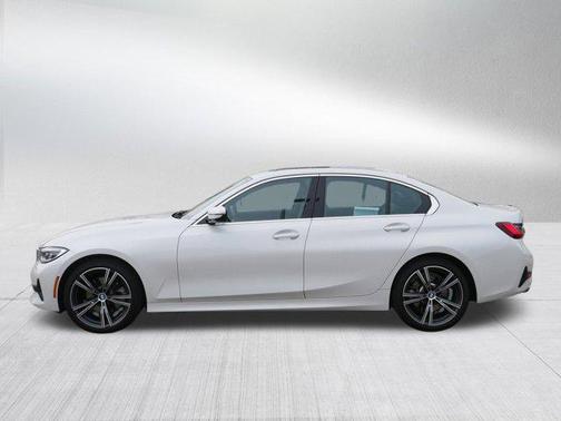 2022 BMW 330 xDrive