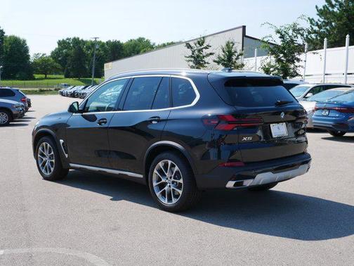 2025 BMW X5 xDrive40i