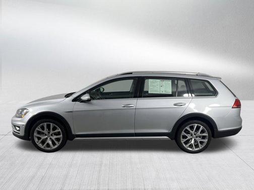 2017 Volkswagen Golf Alltrack TSI SEL