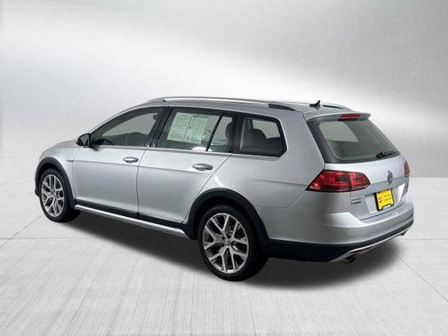 2017 Volkswagen Golf Alltrack TSI SEL