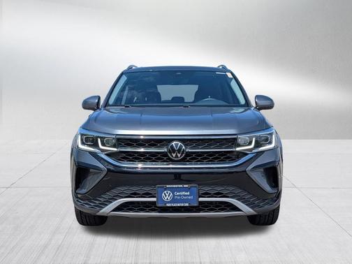 Platinum Gray Metallic 2023 Volkswagen Taos 1.5T SEL