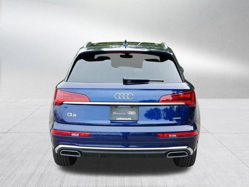 2024 Audi Q5 45 S line Prestige