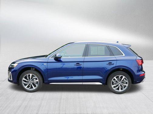 2024 Audi Q5 45 S line Prestige