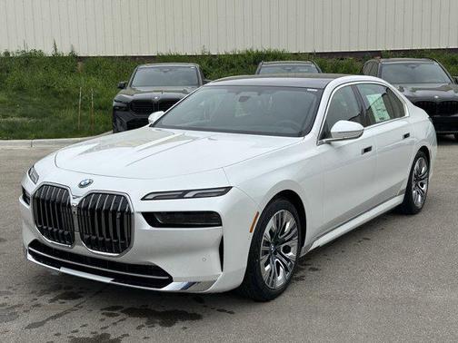 2025 BMW i7 xDrive60