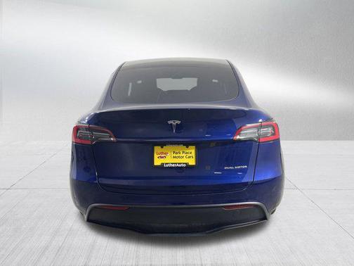 2021 Tesla Model Y Long Range Dual Motor All-Wheel Drive