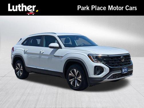 Pure White 2024 Volkswagen Atlas Cross Sport 2.0T SE
