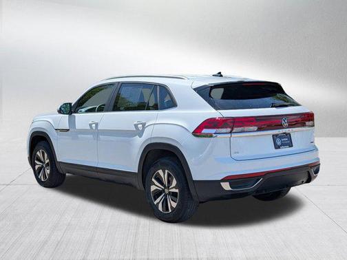 Pure White 2024 Volkswagen Atlas Cross Sport 2.0T SE