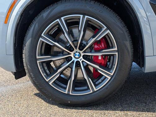 Brooklyn Grey Metallic 2026 BMW X5 PHEV xDrive50e